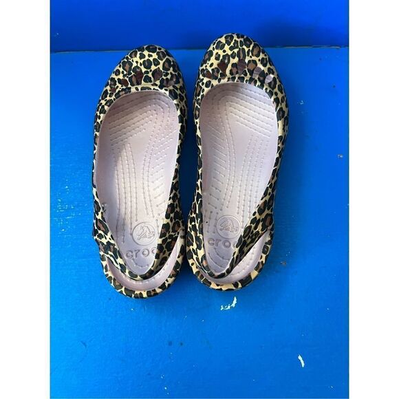 Leopard Print Size 9 Women’s Sling Back Clog Crocs Cheetah Croc - Picture 3 of 6